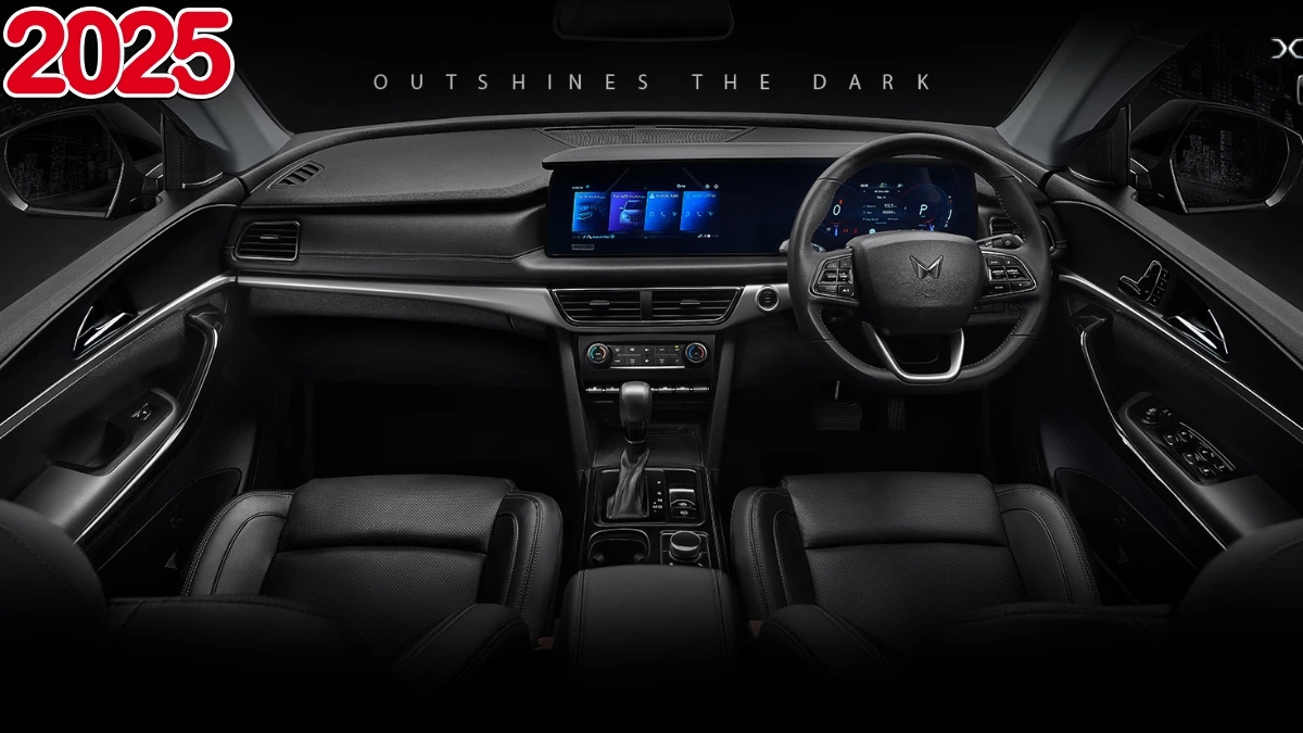 Mahindra XUV700 Ebony Edition Interior